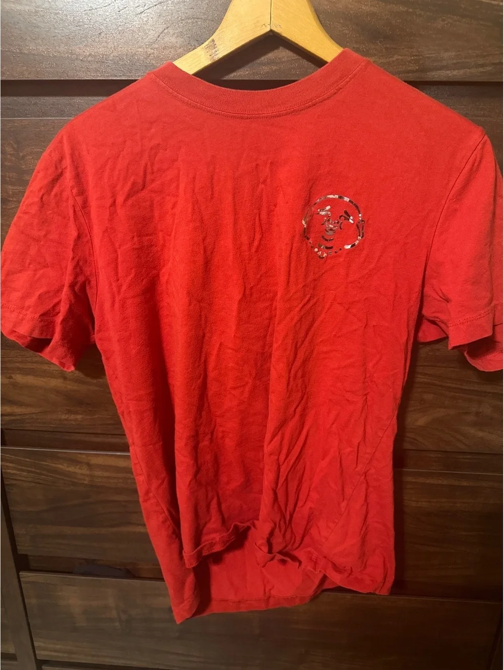 True Religion Brand Jeans Red Graphic T-Shirt Large